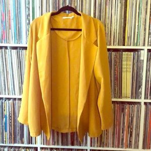 Oversized Mustard Yellow blazer